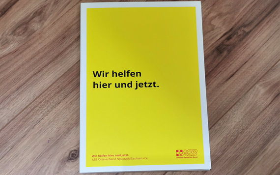 2-teilige Mappen mit geklebter Tasche